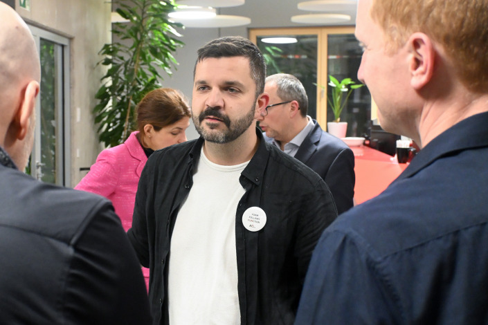 06_A-NULL_Spaetschicht_EAW